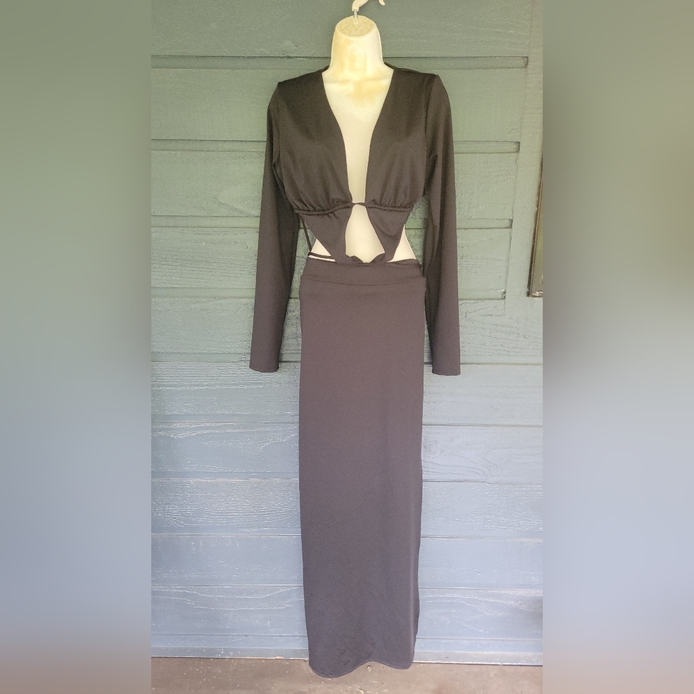 New. Fashion Nova Elegant Black Dress M